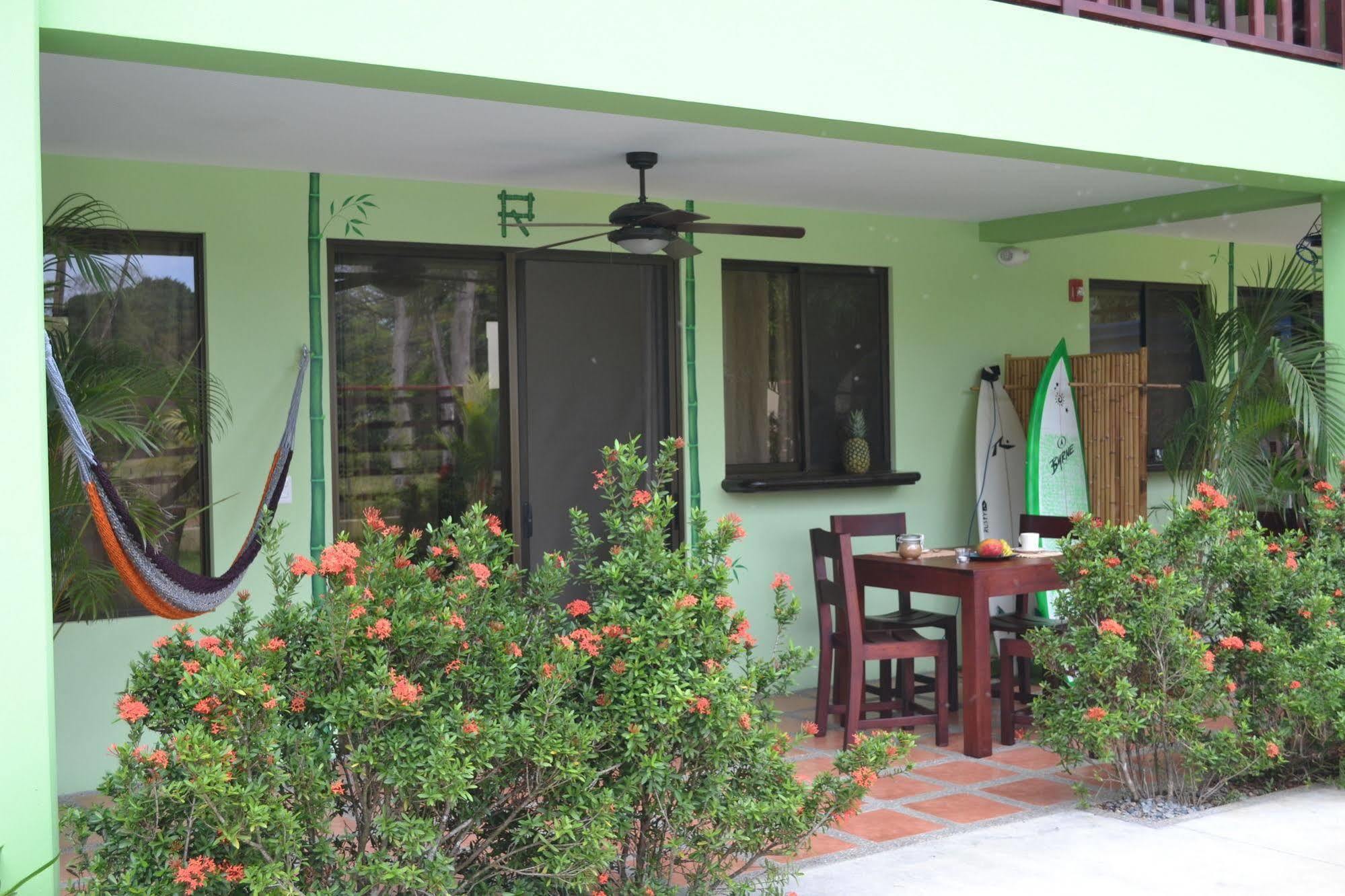 Mavi Surf Hotel Dominical Luaran gambar